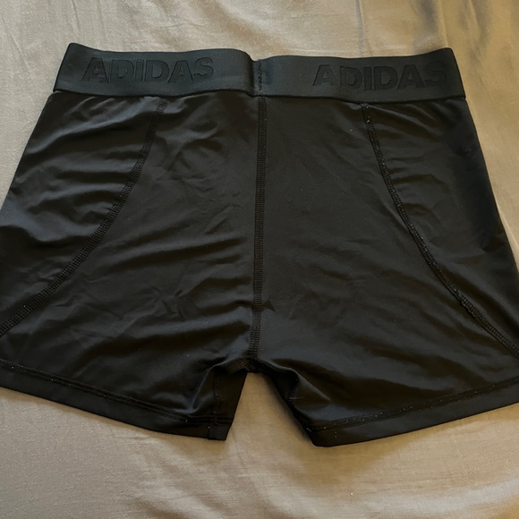 Adidas alphaskin shorts - Picture 2 of 3